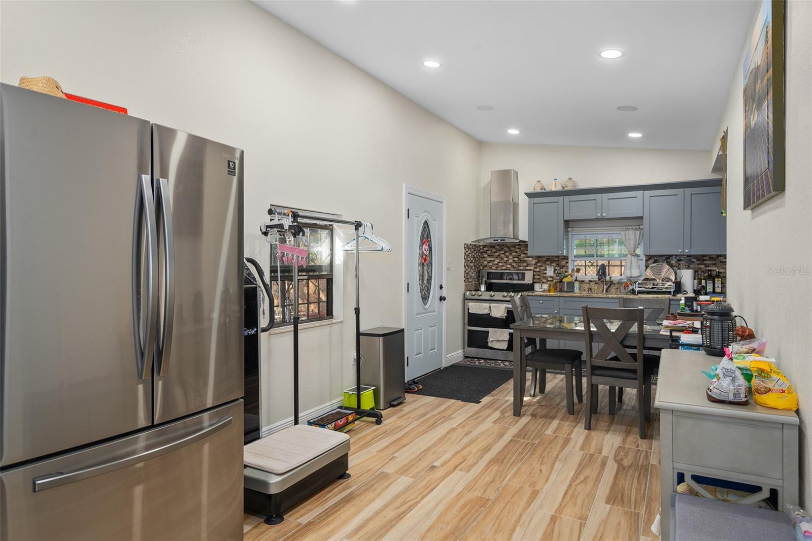 Image 6 of 31 For 1504 Lee Avenue