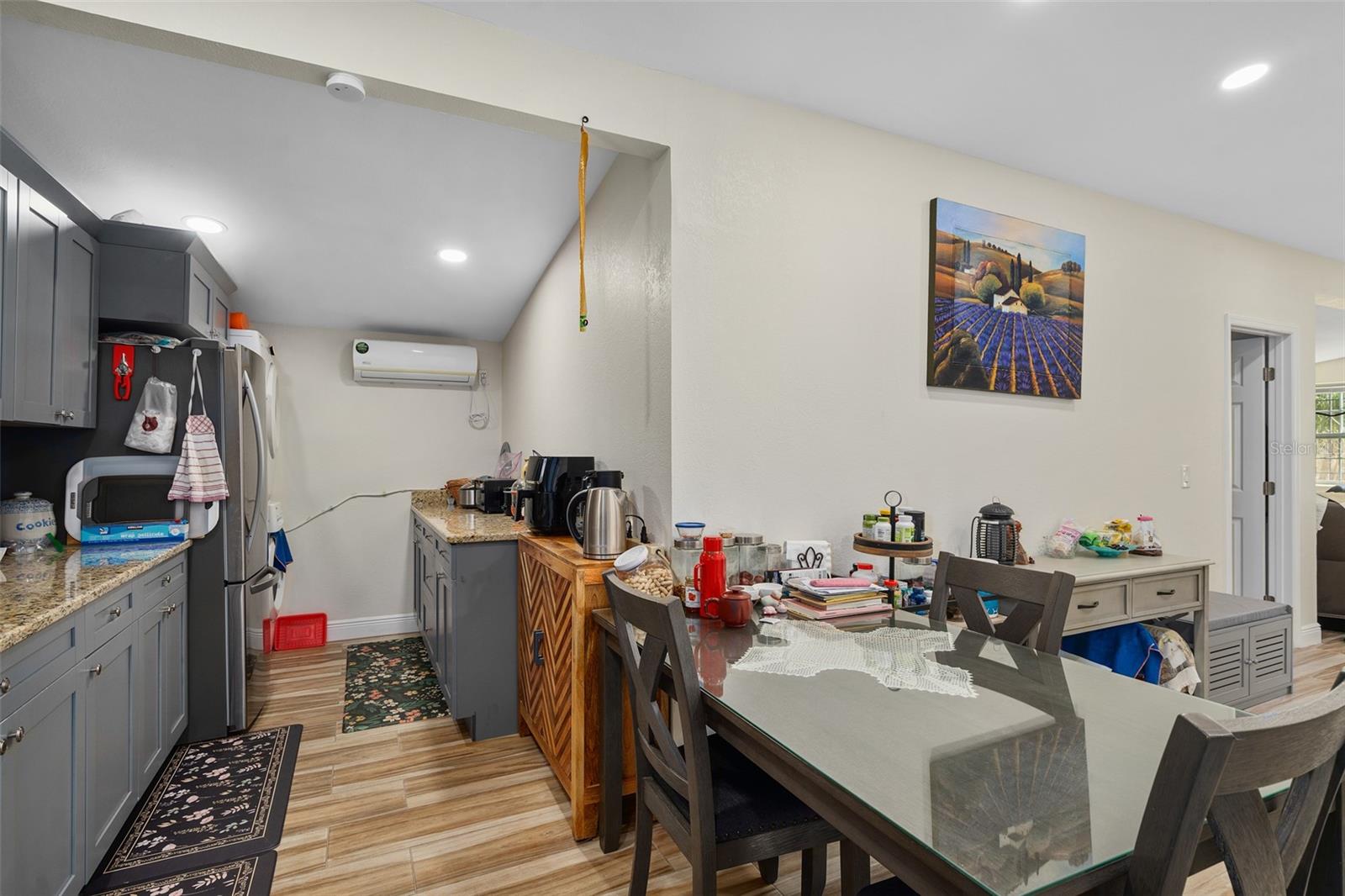 Image 8 of 31 For 1504 Lee Avenue