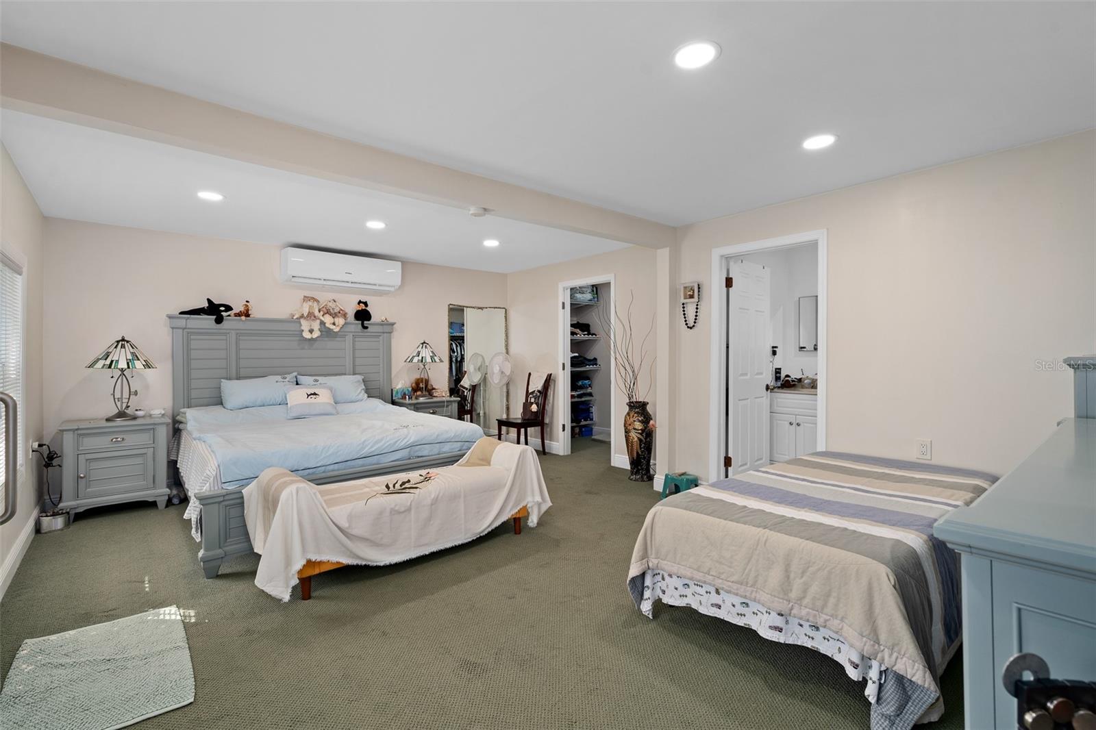 Image 9 of 31 For 1504 Lee Avenue