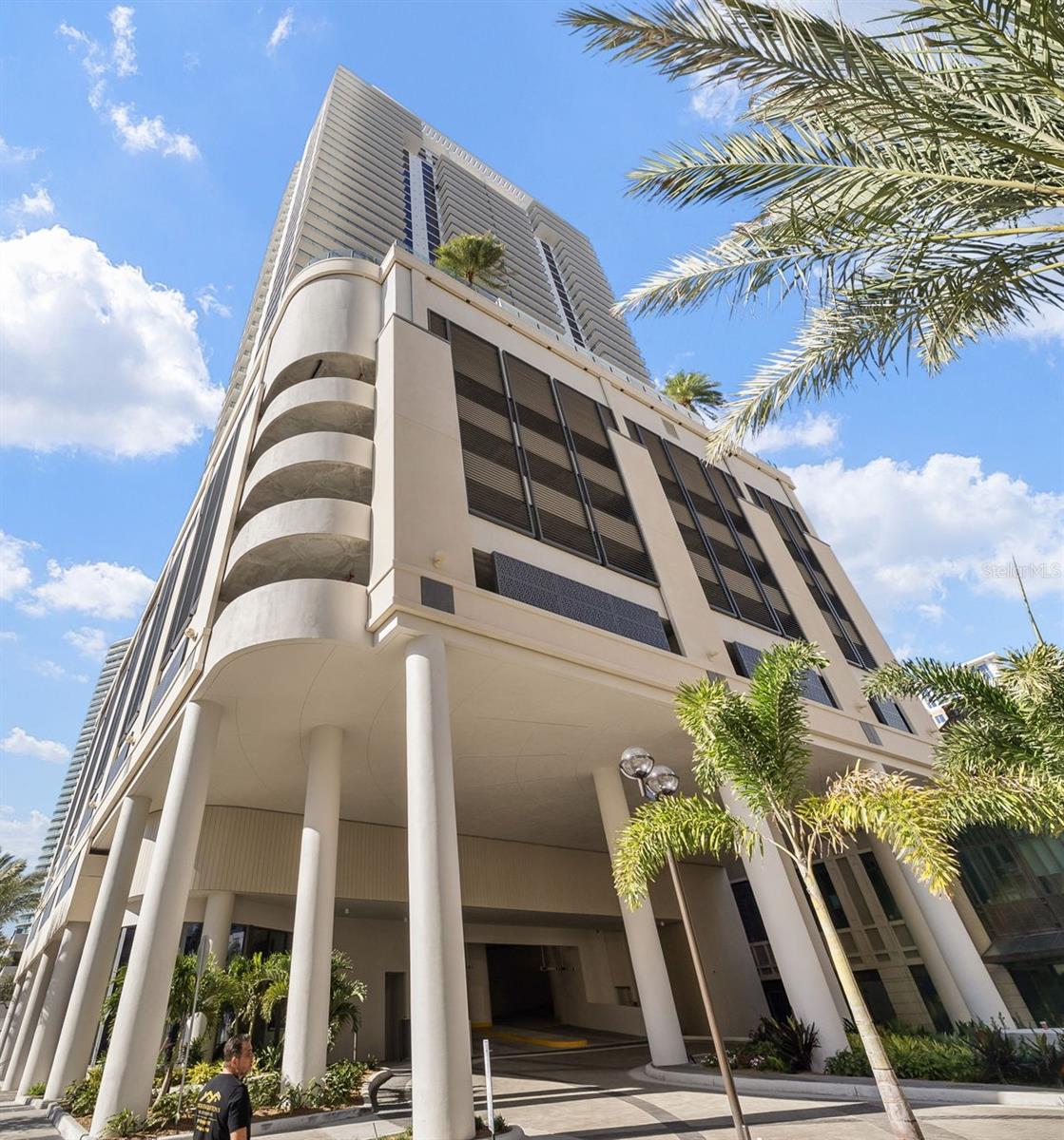 Details for 275 1st Avenue S 1202, ST PETERSBURG, FL 33701