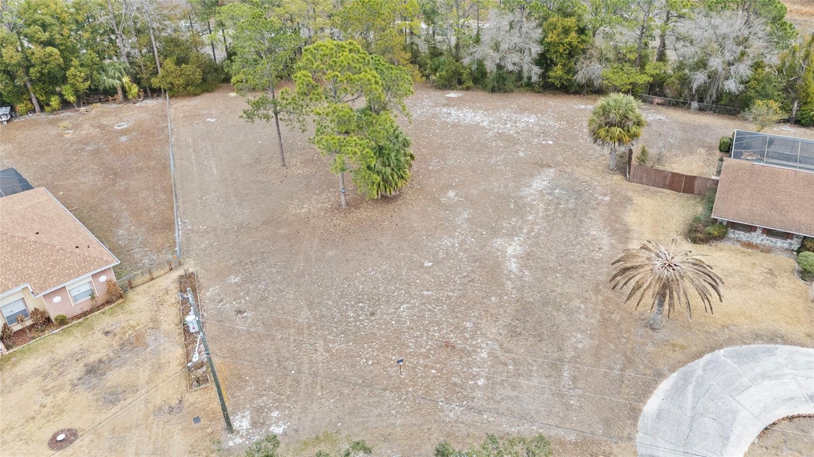 Image 4 of 12 For Gates Circle