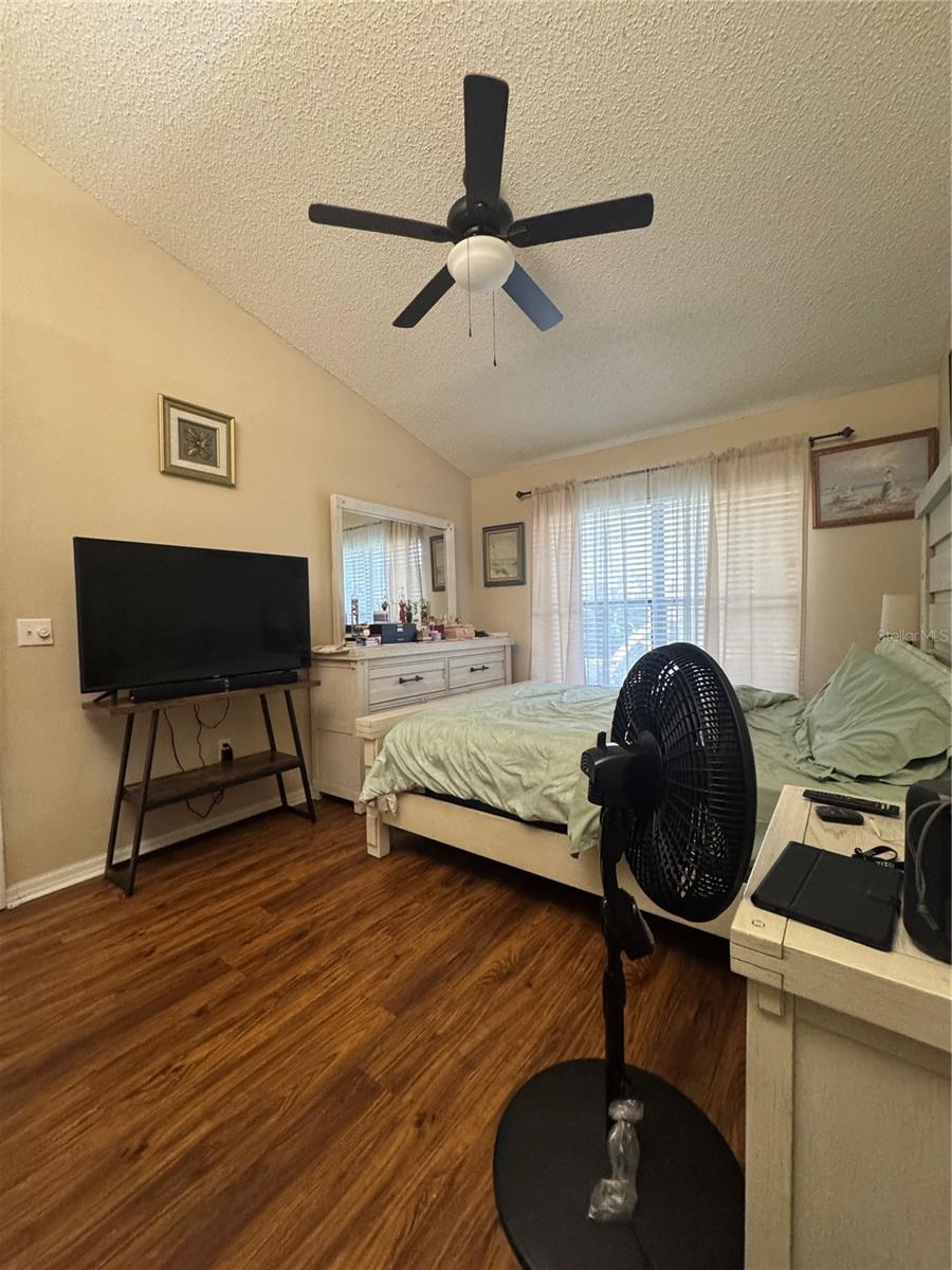 Image 14 of 22 For 10520 Millriver Drive