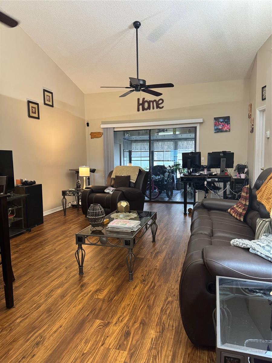 Image 8 of 22 For 10520 Millriver Drive