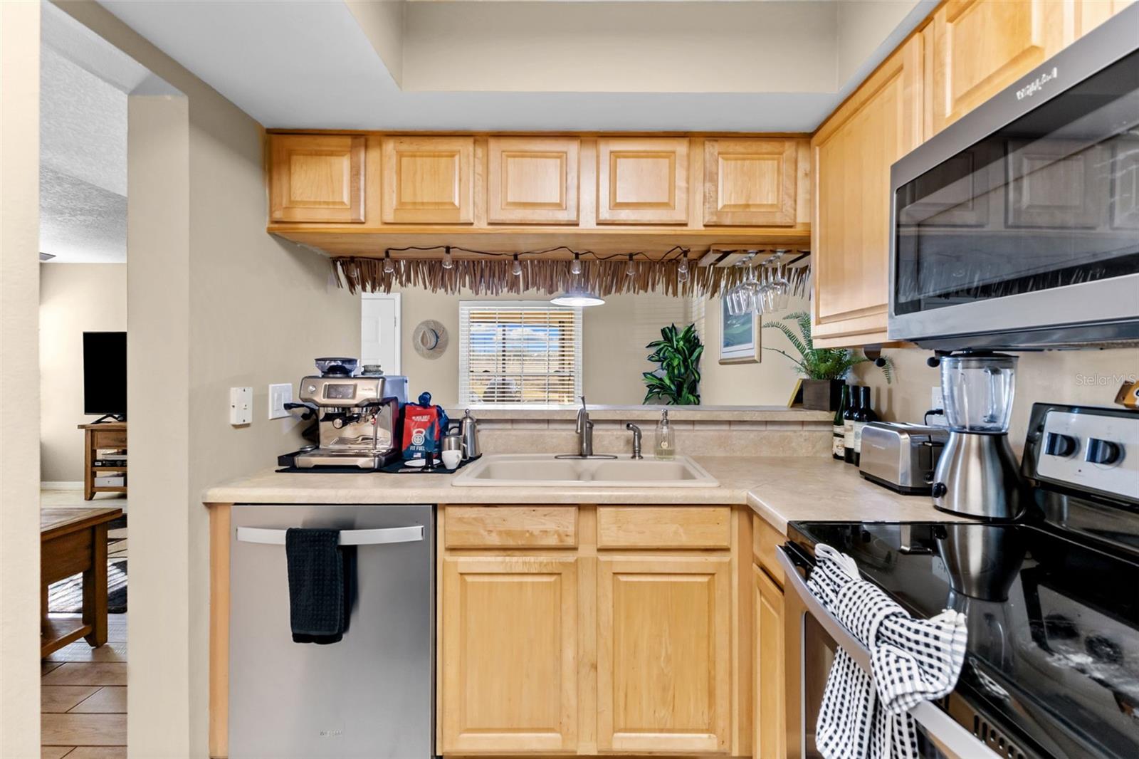 Image 16 of 28 For 2990 Bonaventure Circle 103