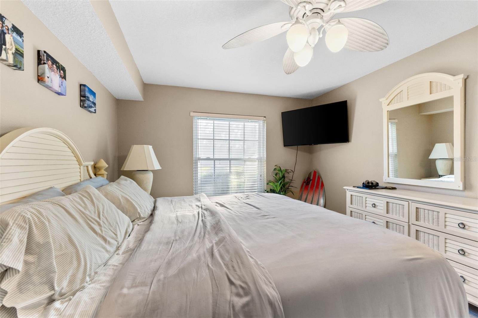 Image 21 of 28 For 2990 Bonaventure Circle 103