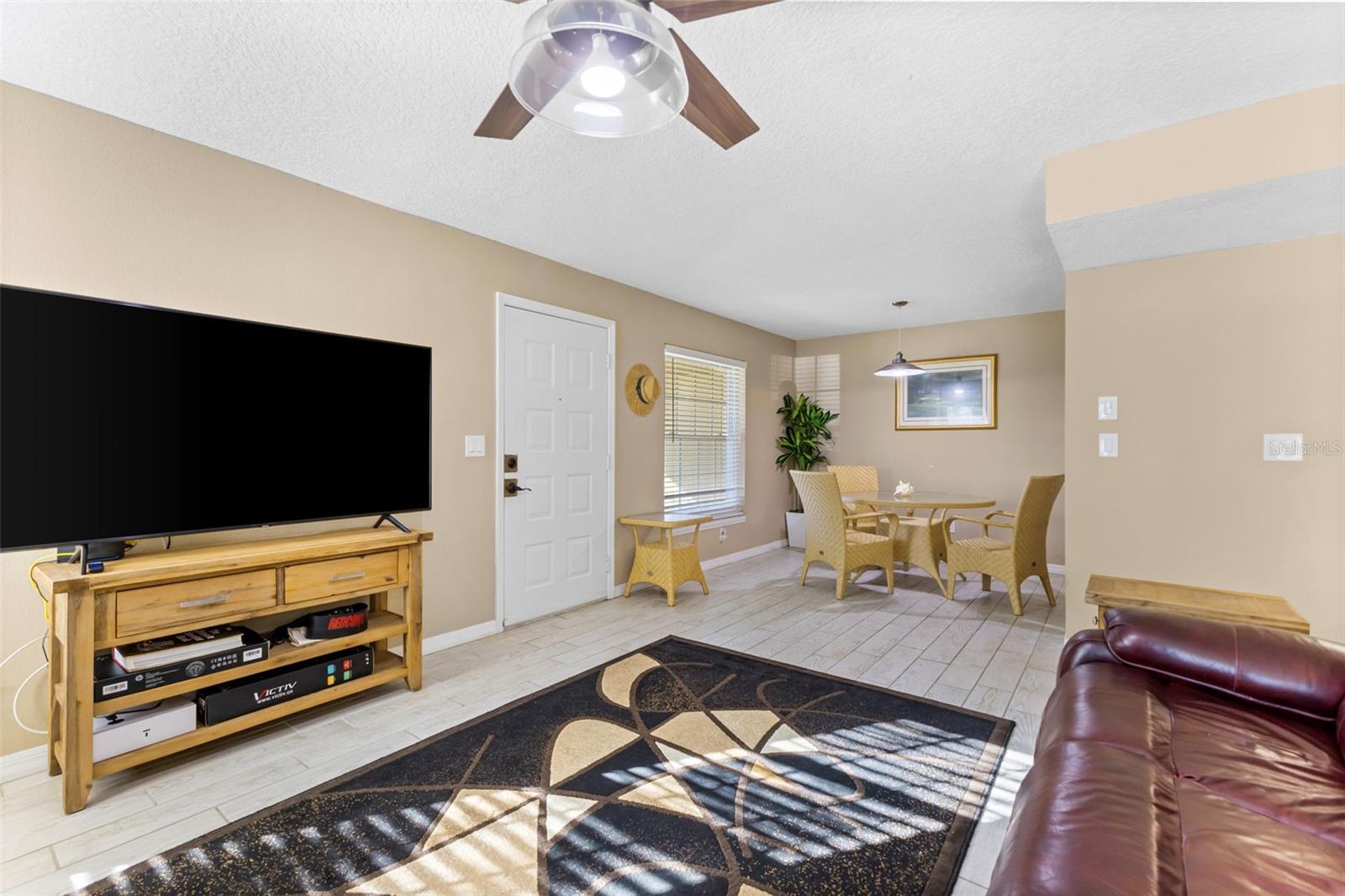 Image 9 of 28 For 2990 Bonaventure Circle 103