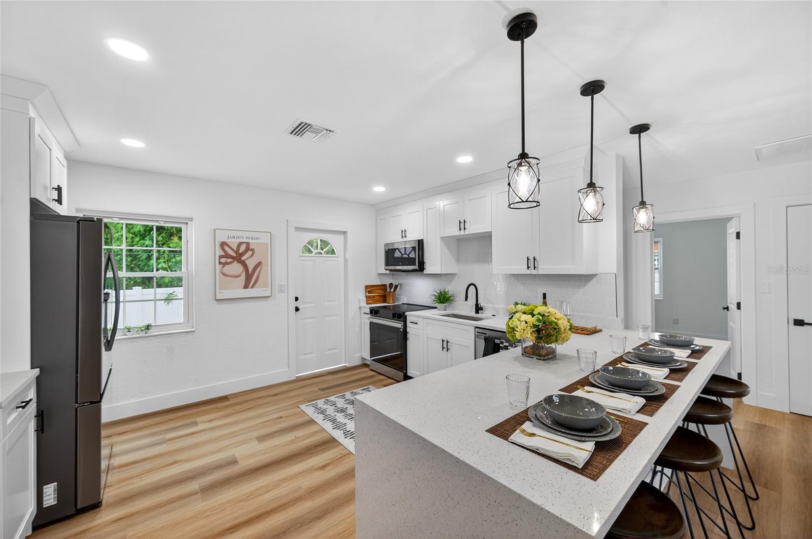 Image 11 of 63 For 5175 23rd Avenue N