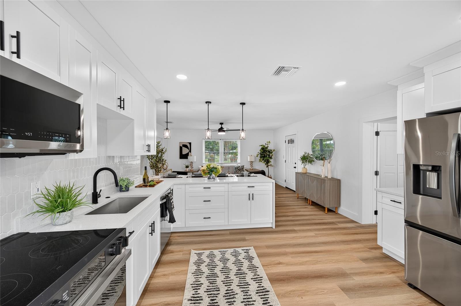 Image 16 of 63 For 5175 23rd Avenue N