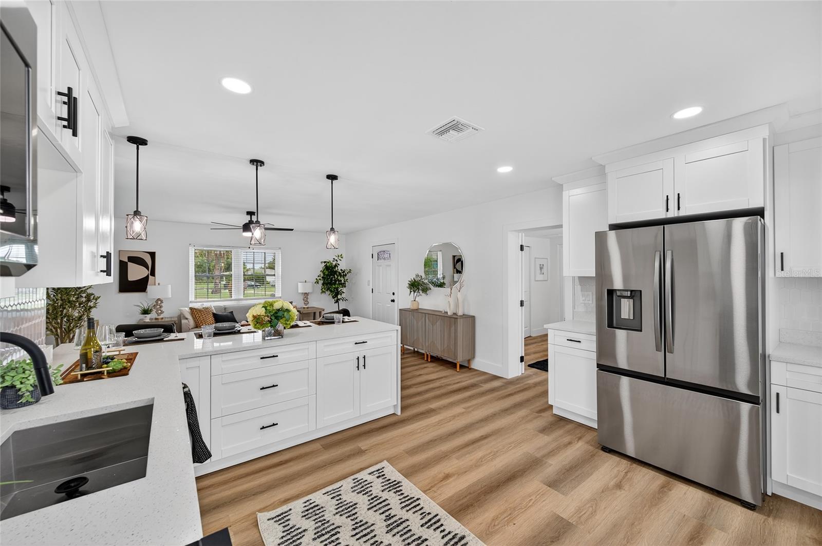 Image 17 of 63 For 5175 23rd Avenue N