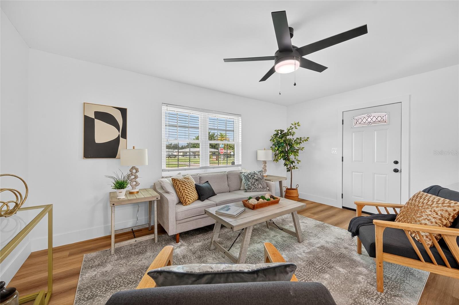 Image 8 of 63 For 5175 23rd Avenue N