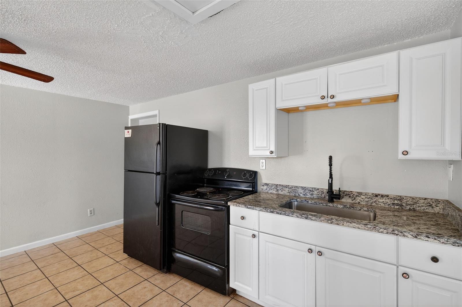 Image 10 of 38 For 6401 31st Street N 4