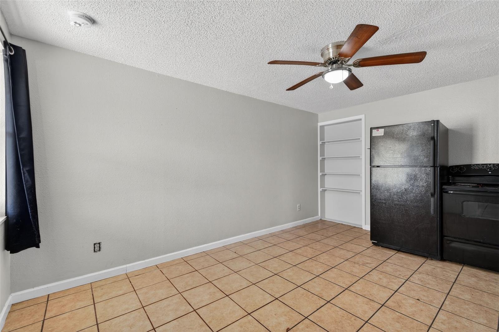 Image 6 of 38 For 6401 31st Street N 4