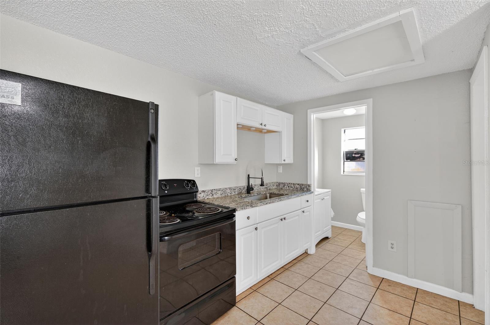 Image 7 of 38 For 6401 31st Street N 4