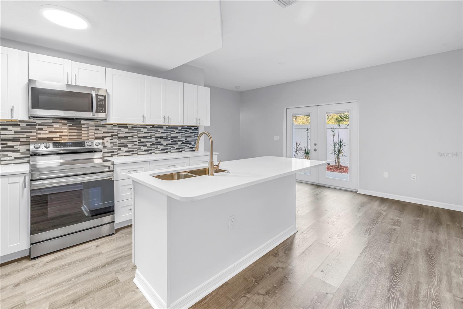 Image 5 of 27 For 4330 Tyler Circle N