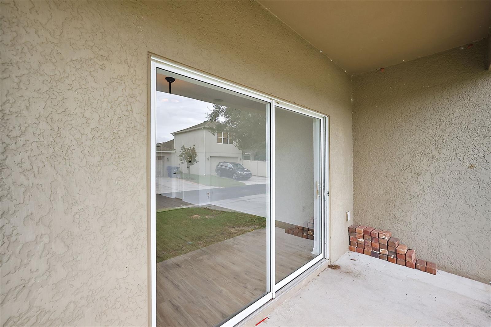 Image 10 of 30 For 401 Grassy Key Way