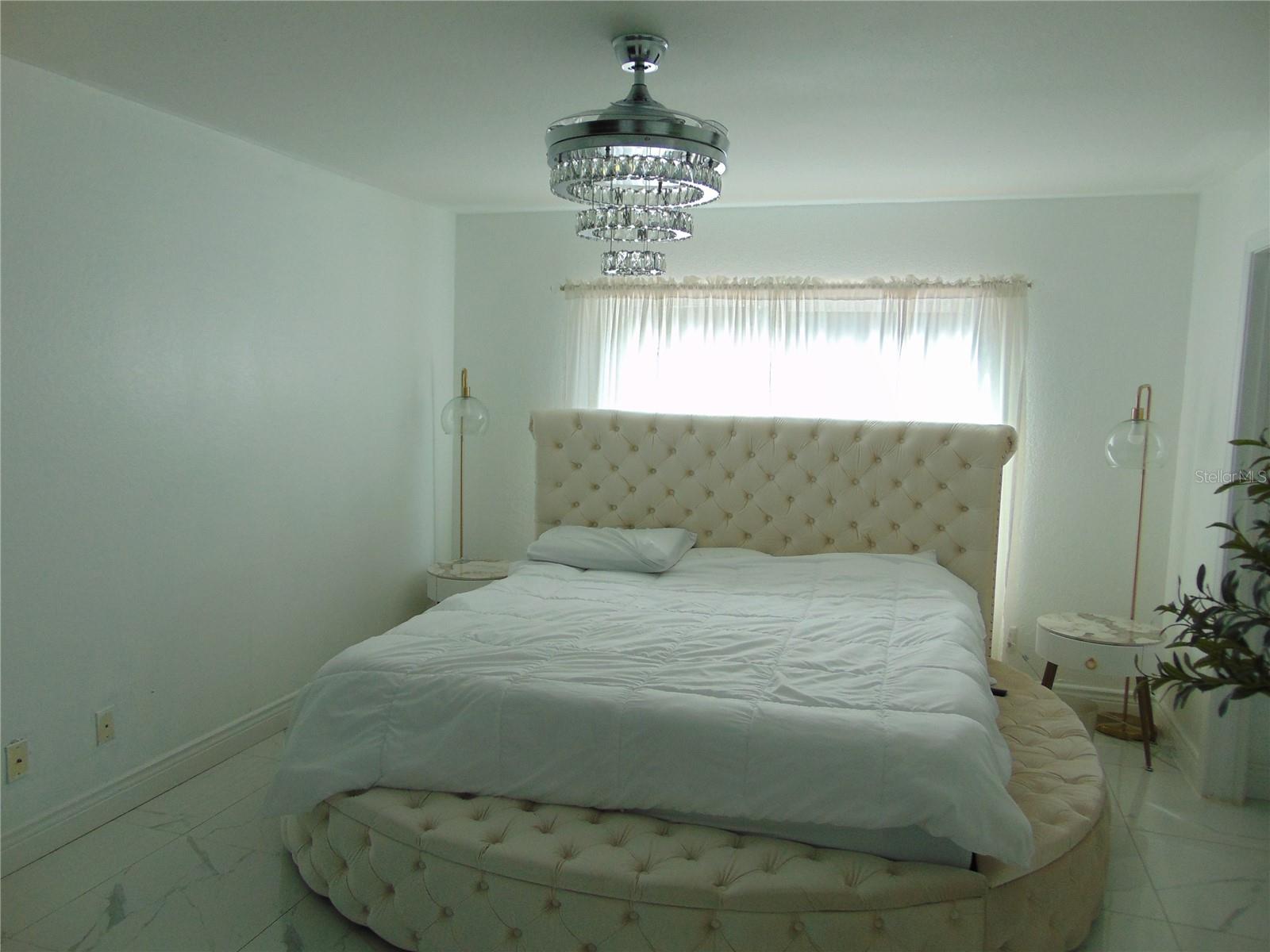 Listing photo id 10 for 11532 Hammocks Glade Drive