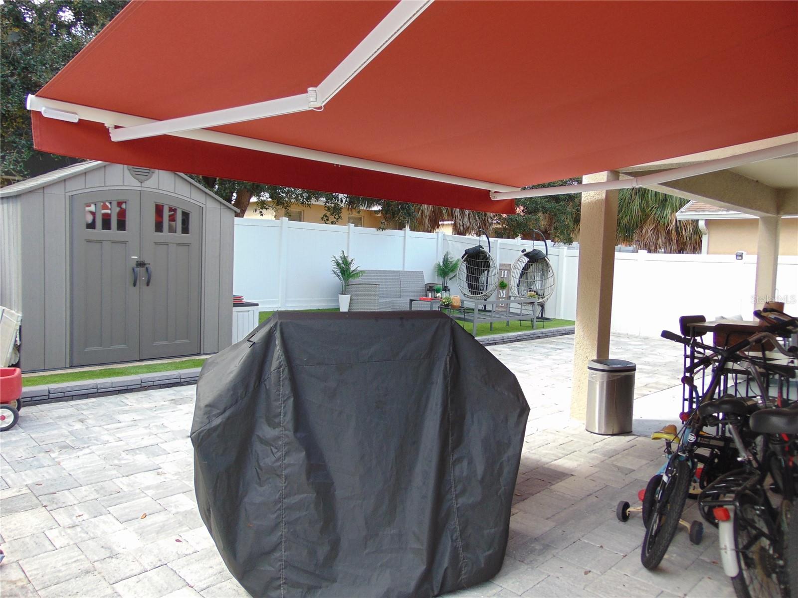 Listing photo id 21 for 11532 Hammocks Glade Drive