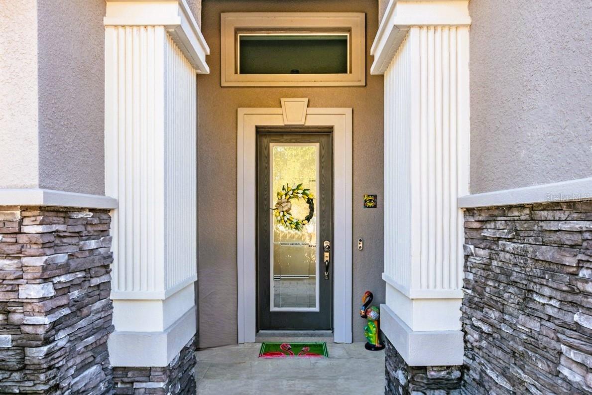 Listing photo id 0 for 3332 Anna George Drive