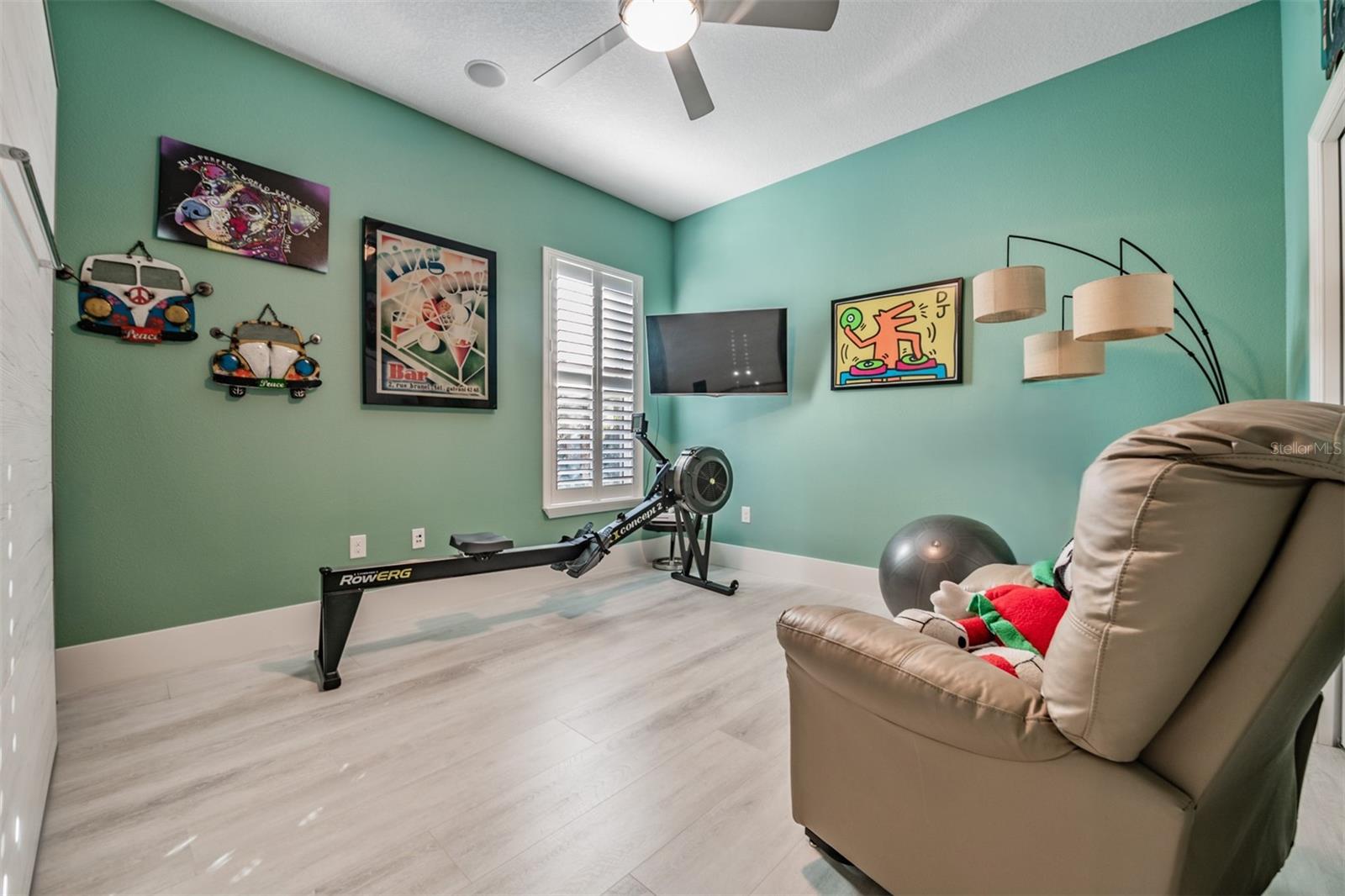 Listing photo id 22 for 3332 Anna George Drive