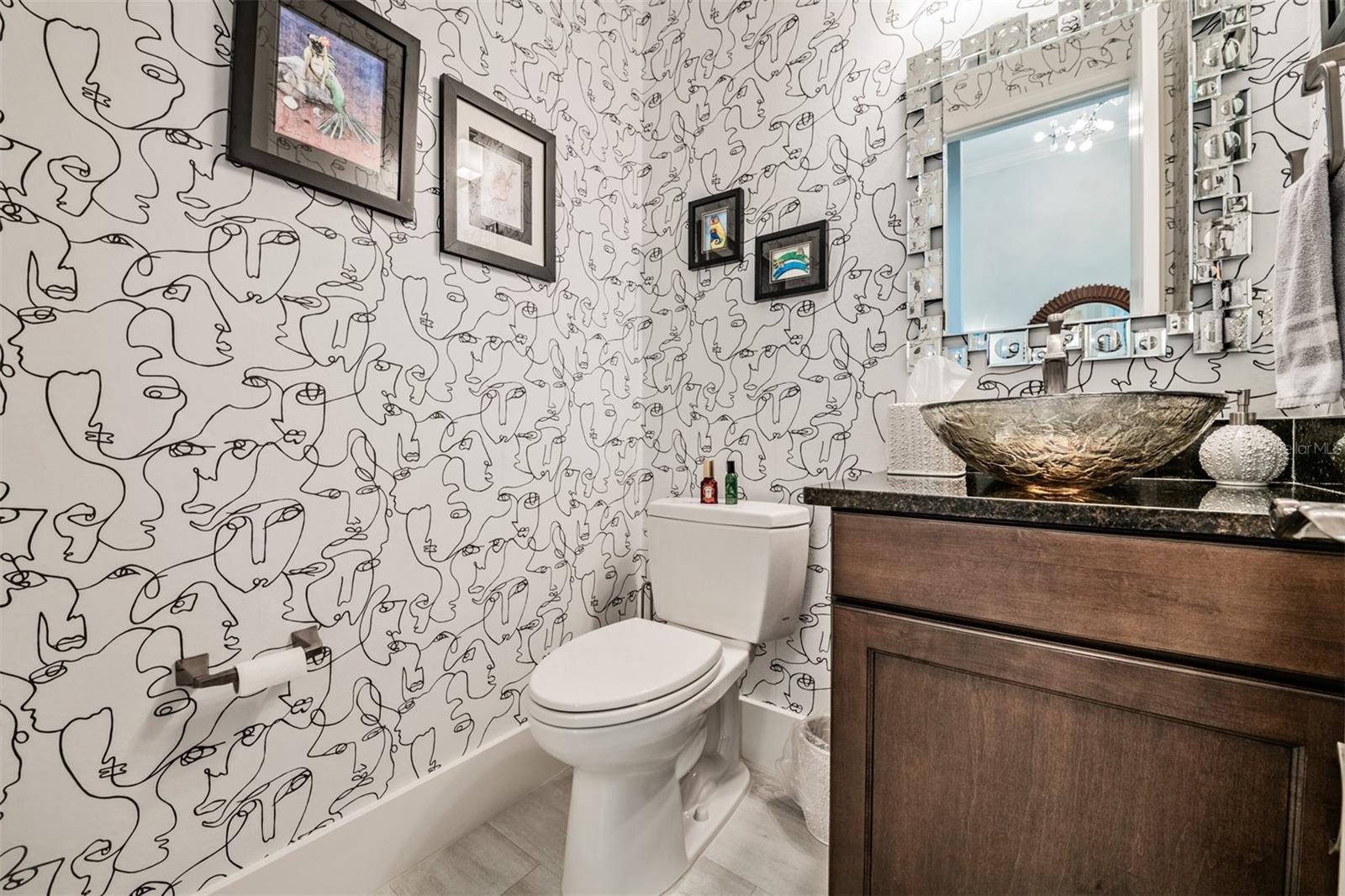 Listing photo id 24 for 3332 Anna George Drive