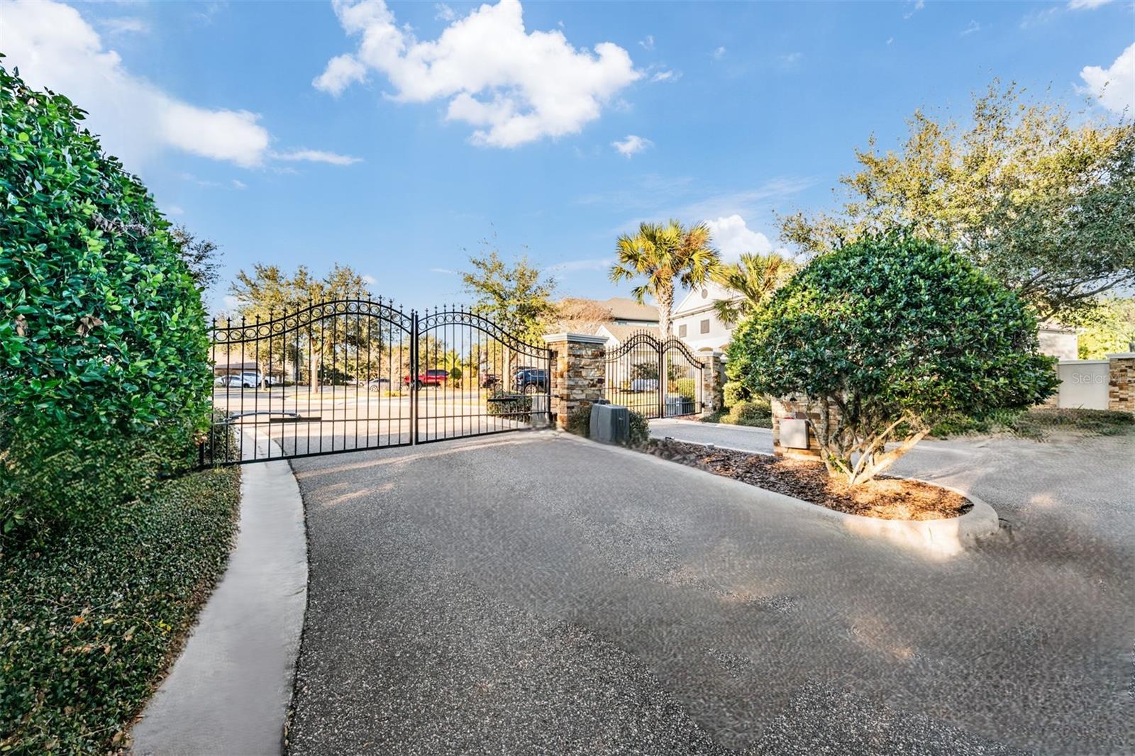 Listing photo id 36 for 3332 Anna George Drive