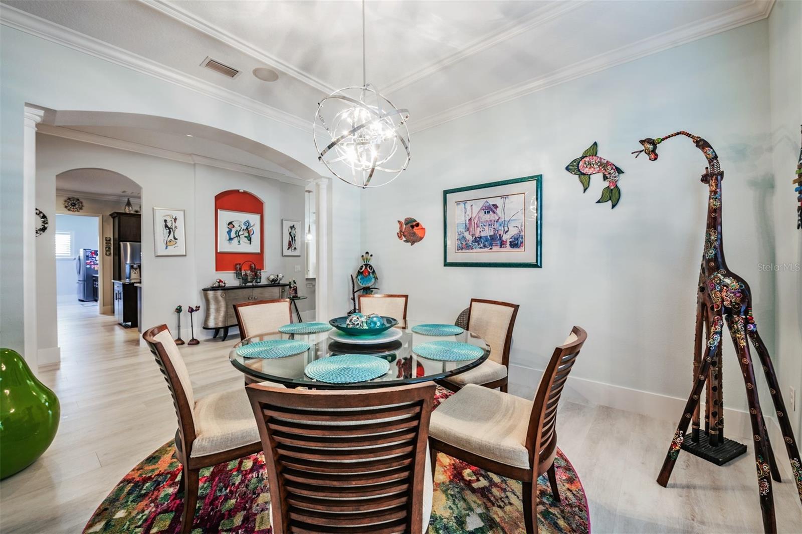 Listing photo id 3 for 3332 Anna George Drive