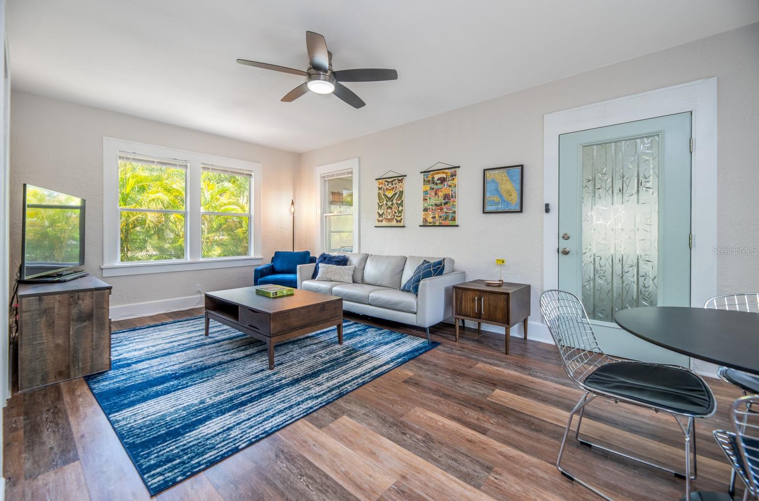 Image 4 of 51 For 945 13th Street N