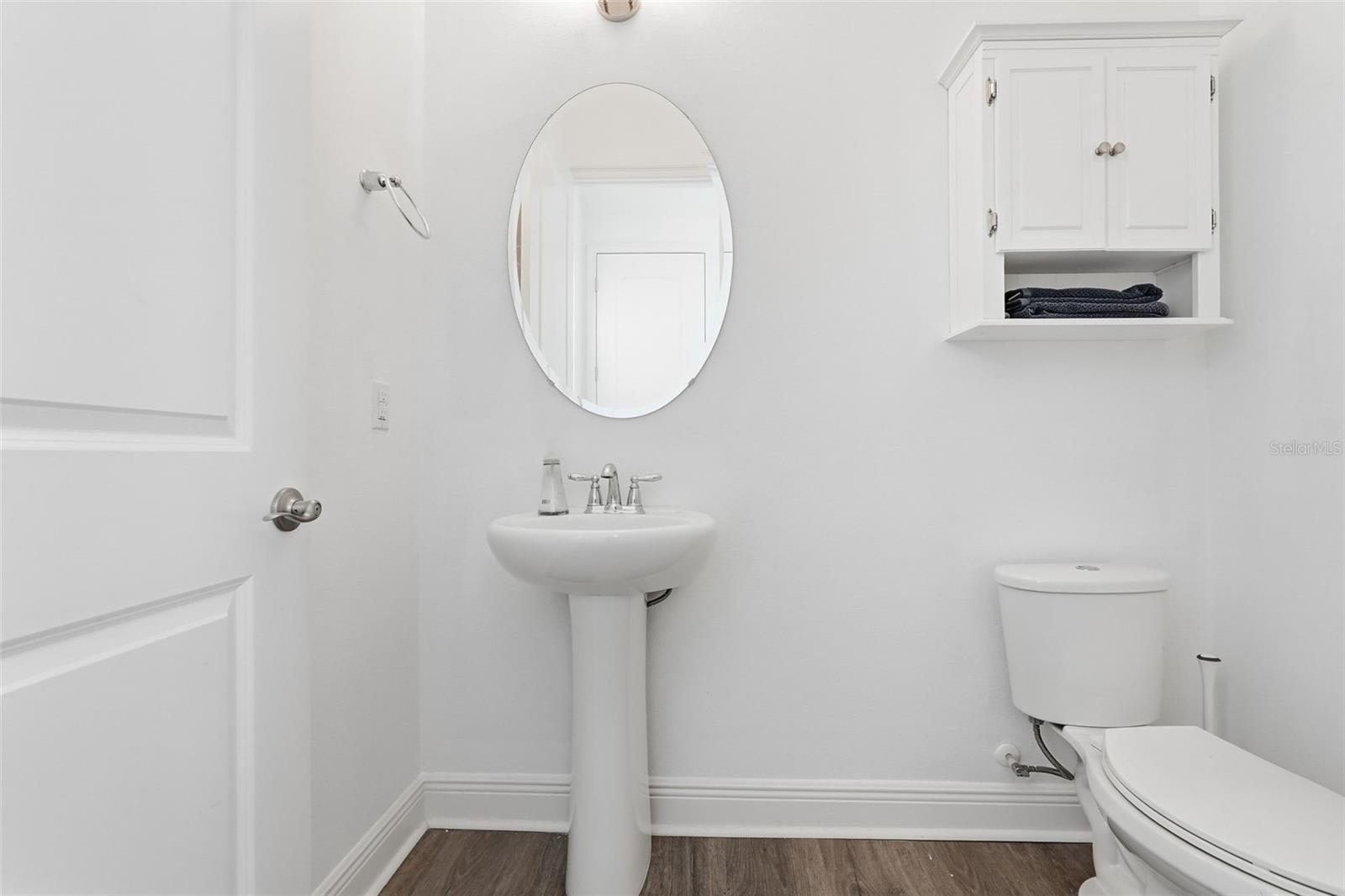 Image 14 of 49 For 12837 Salk Way