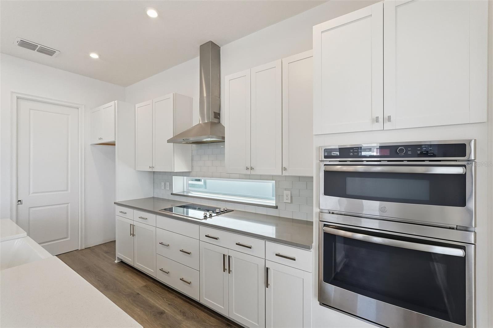 Image 17 of 49 For 12837 Salk Way