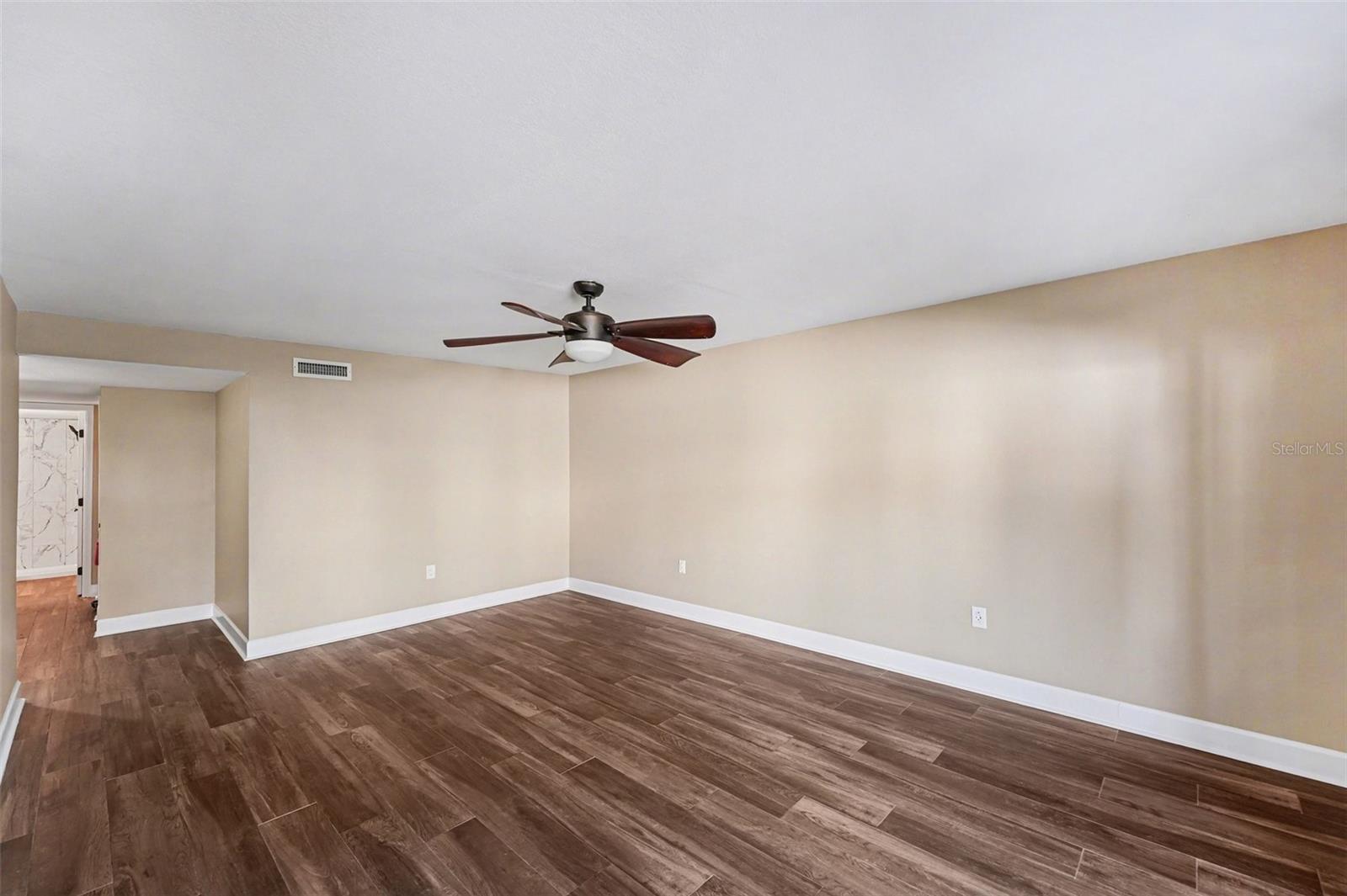 Image 10 of 27 For 731 115th Avenue N 1705