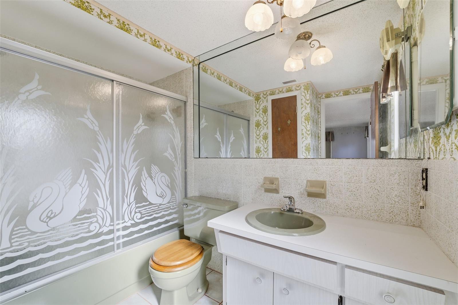 Image 19 of 41 For 15847 Adobe Drive