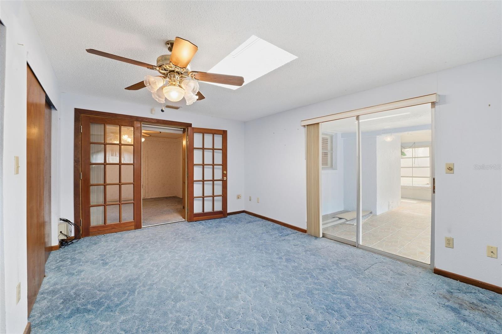 Image 20 of 41 For 15847 Adobe Drive