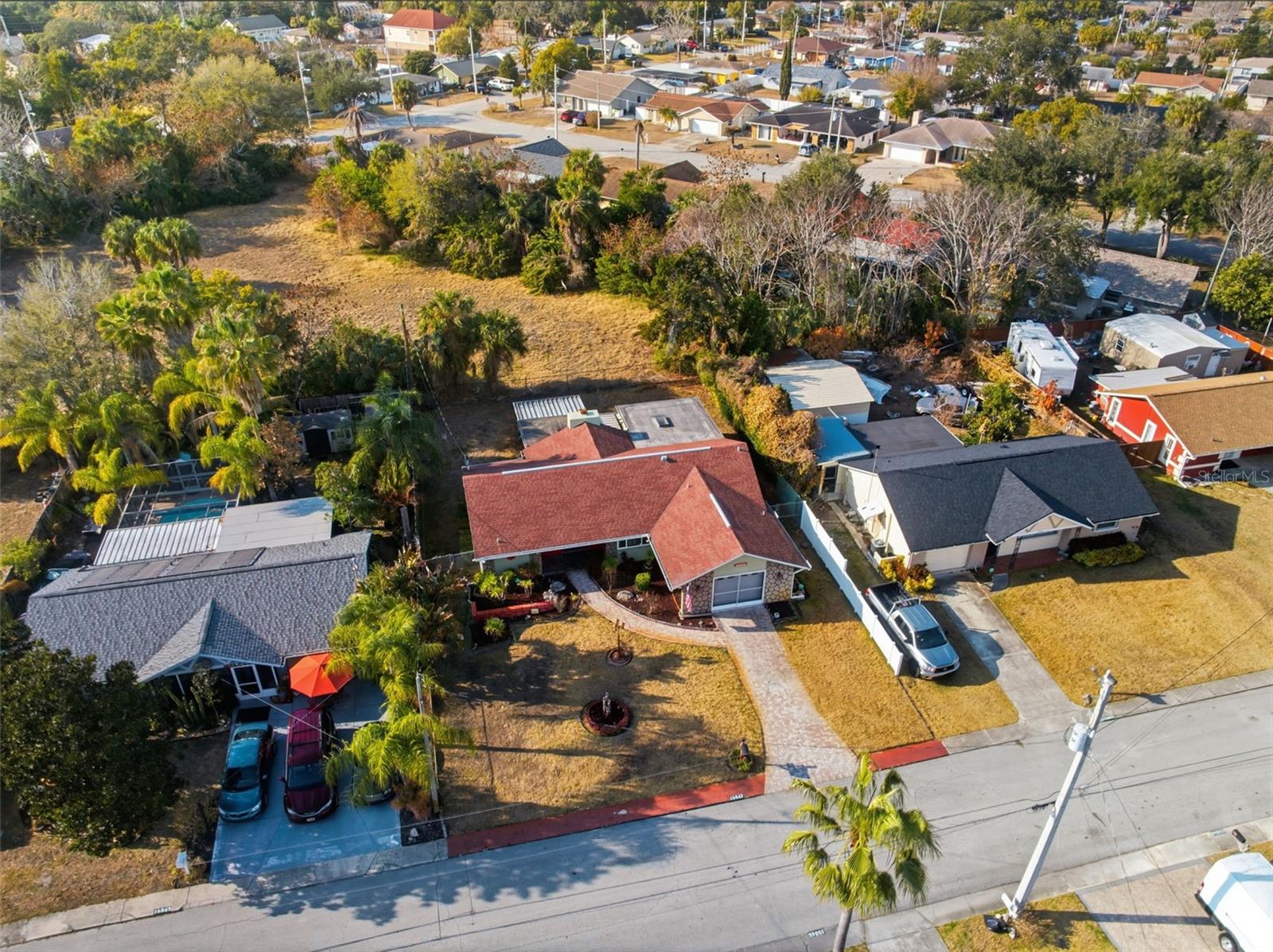 Image 33 of 41 For 15847 Adobe Drive