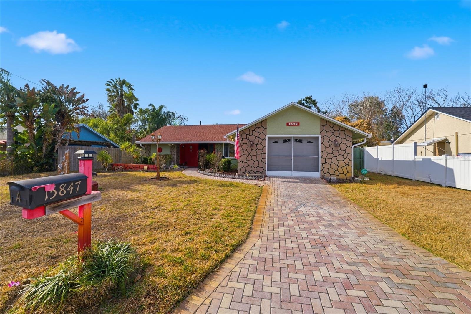 Image 6 of 41 For 15847 Adobe Drive