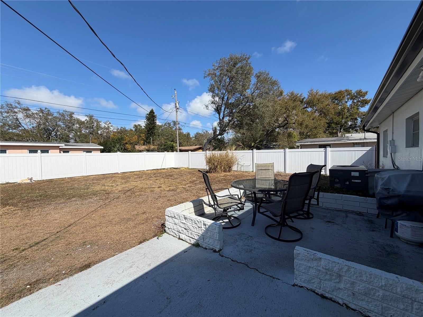 Image 13 of 14 For 2893 Webley Drive