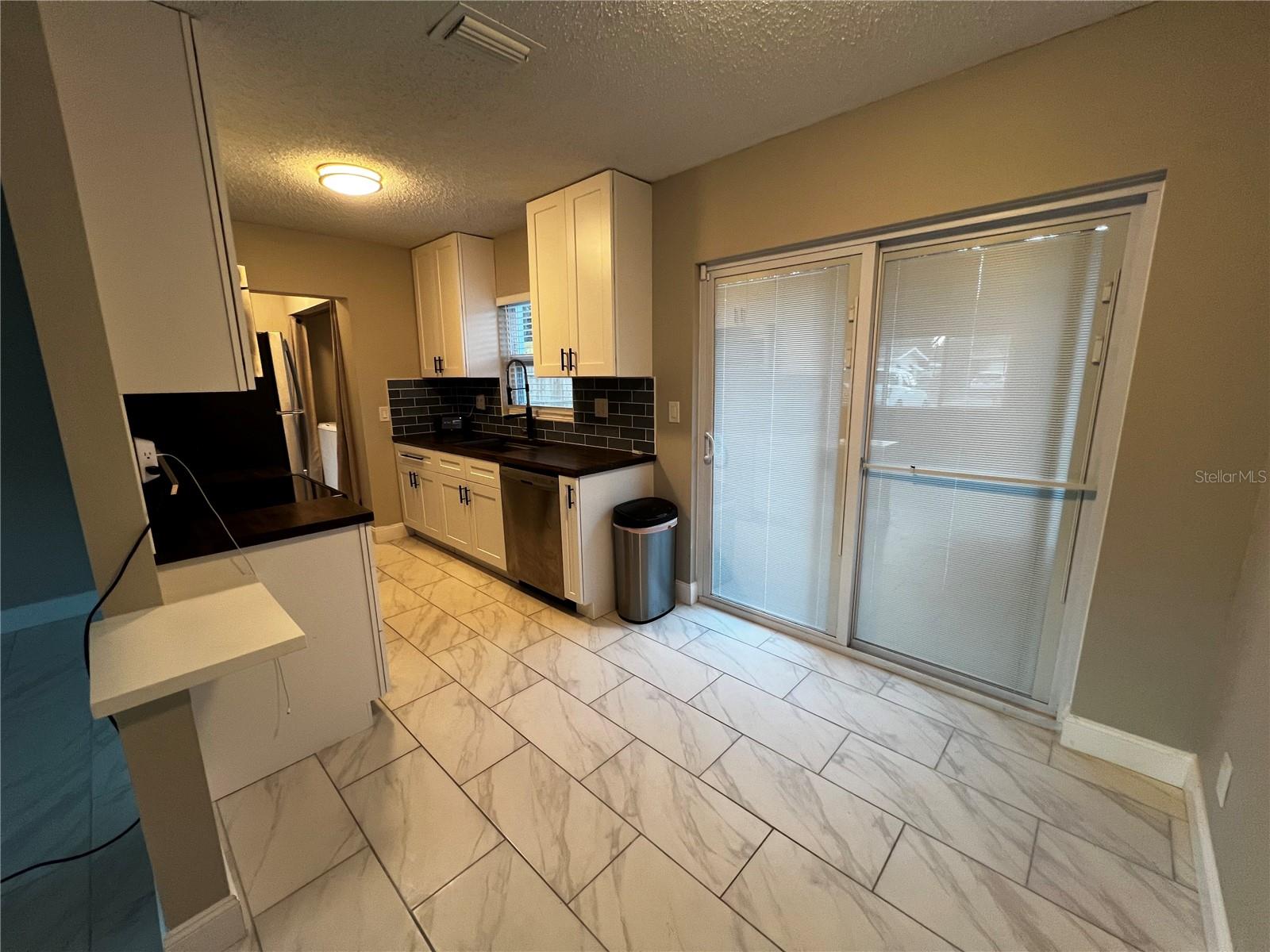 Image 3 of 14 For 2893 Webley Drive