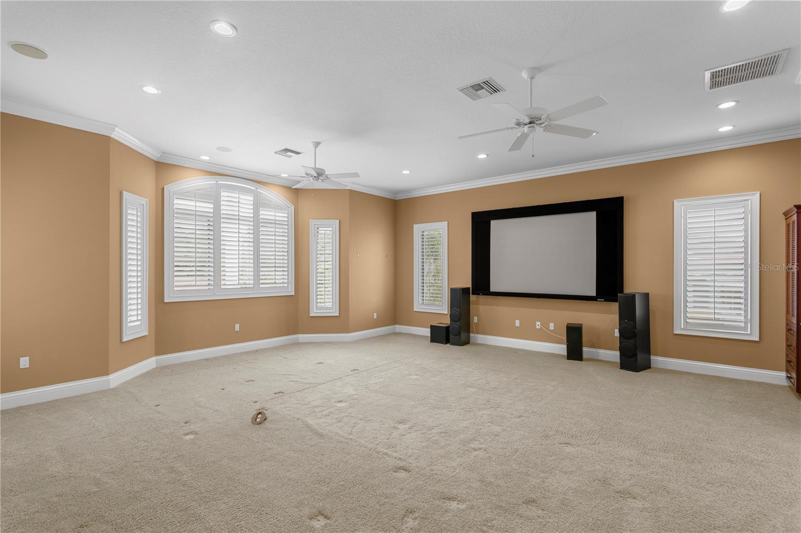 Listing photo id 31 for 1737 Brightwaters Boulevard Ne