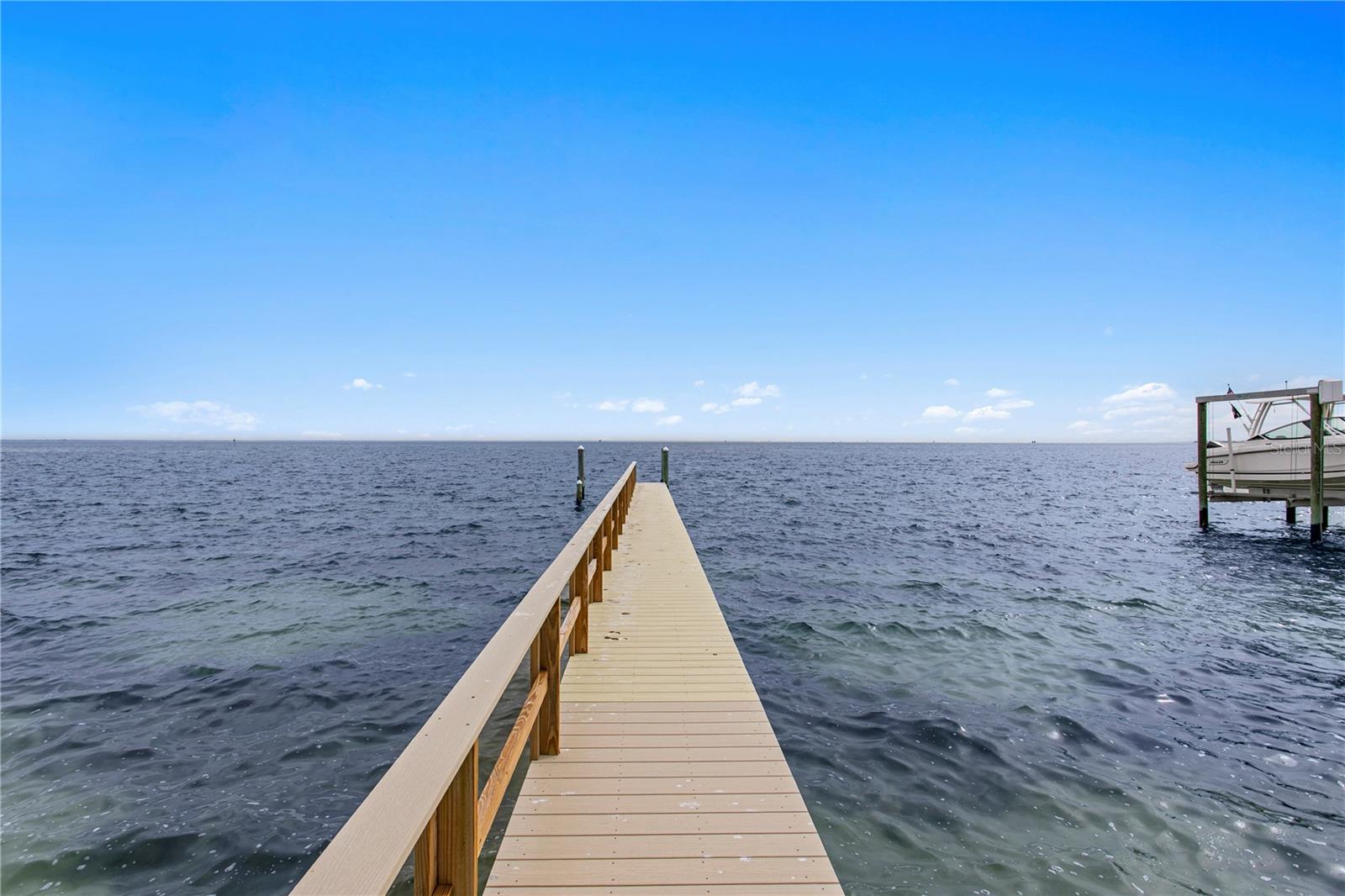 Listing photo id 37 for 1737 Brightwaters Boulevard Ne