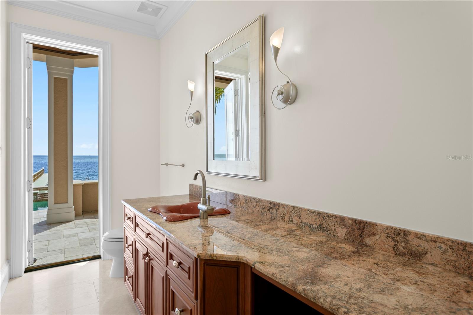 Listing photo id 38 for 1737 Brightwaters Boulevard Ne