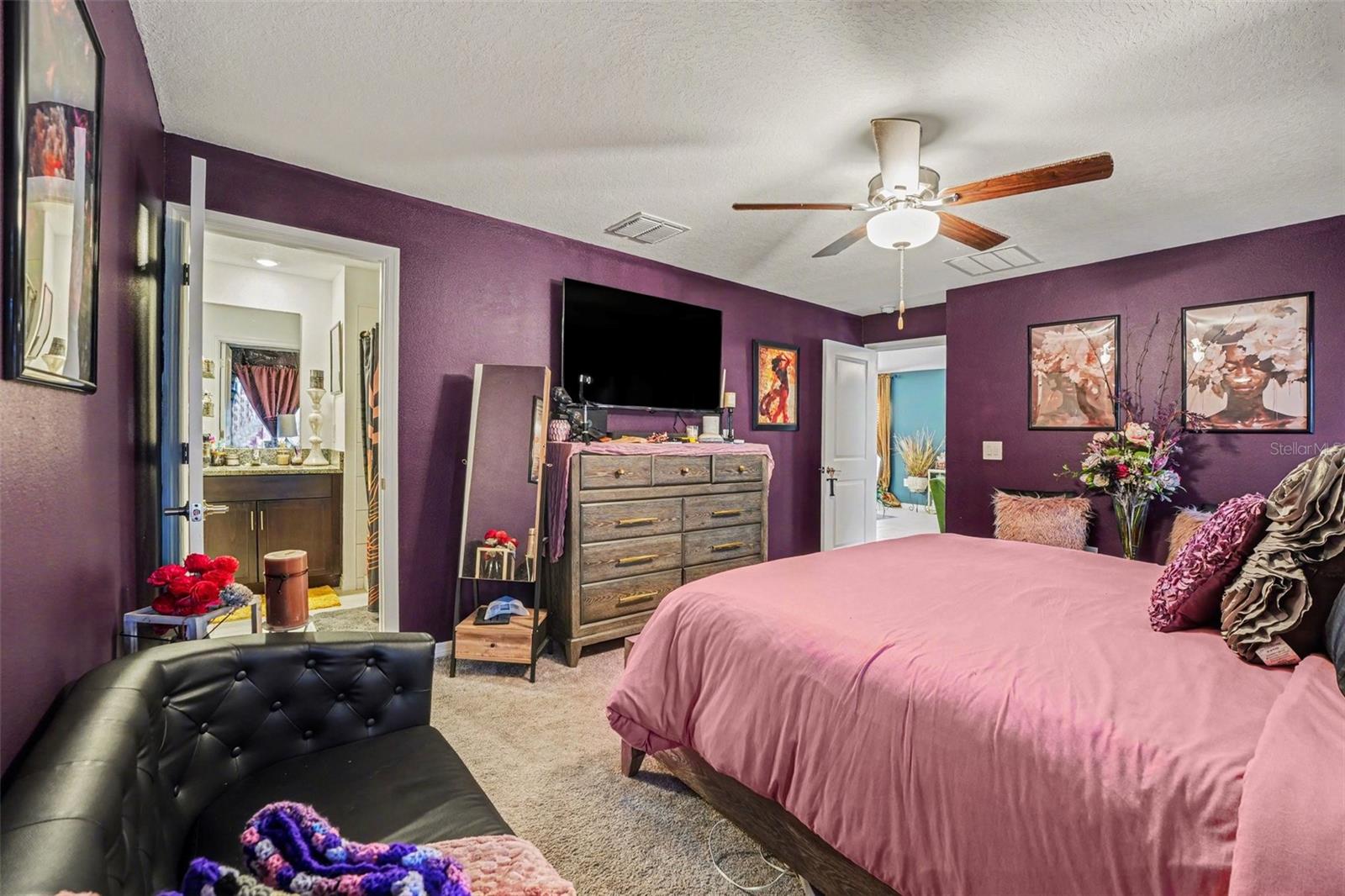 Image 16 of 24 For 1808 Red Loop