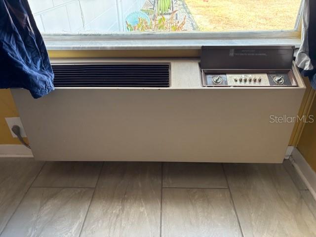 Image 14 of 54 For 1021 Augusta Drive