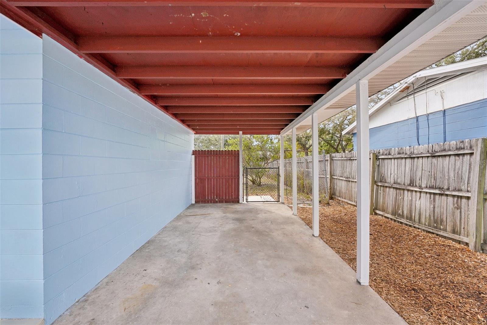 Image 29 of 46 For 5428 Burlington Avenue N