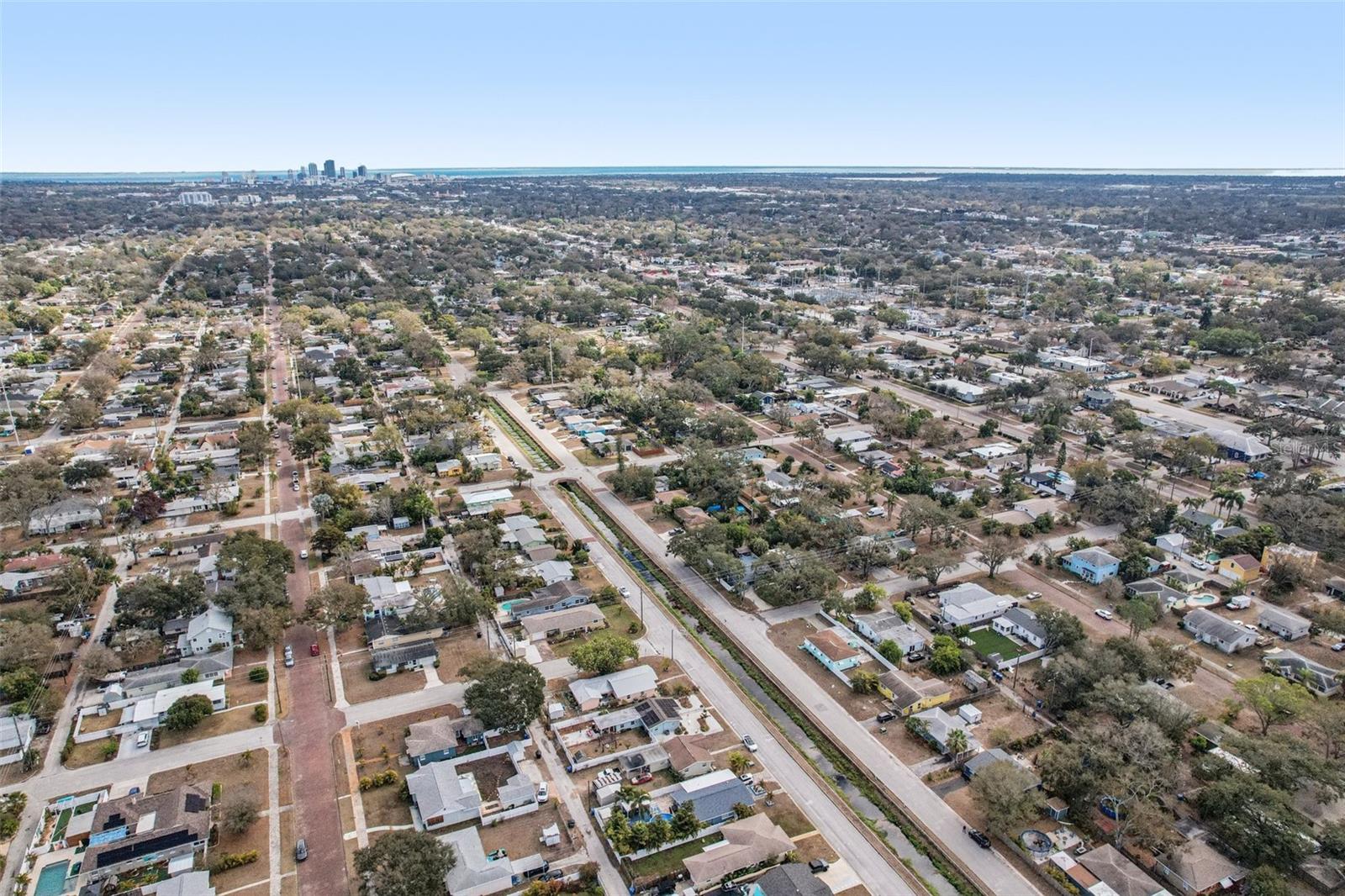 Image 42 of 46 For 5428 Burlington Avenue N