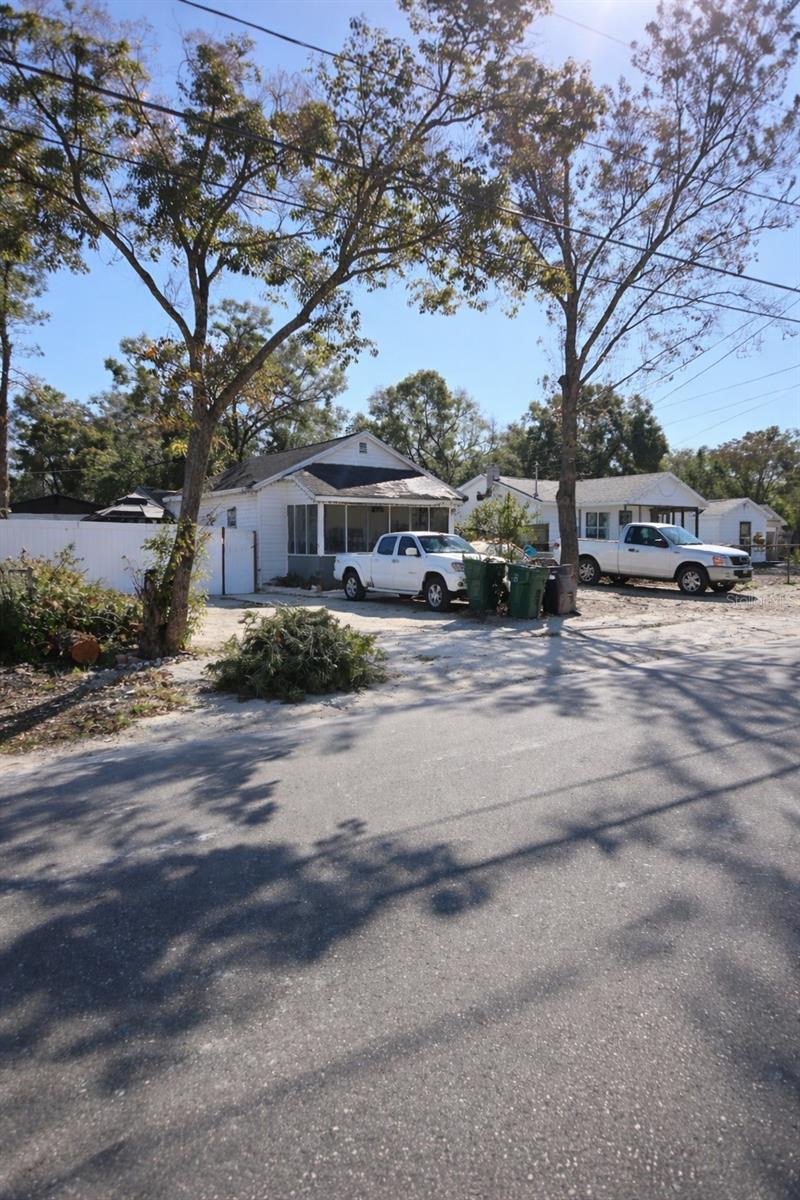 Details for 10115 N 14th St, TAMPA, FL 33612