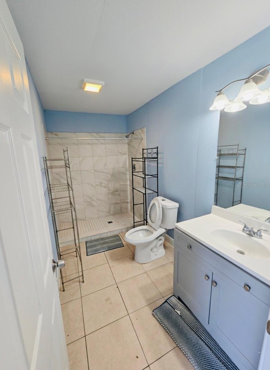 Image 5 of 11 For 10115 N 14th St