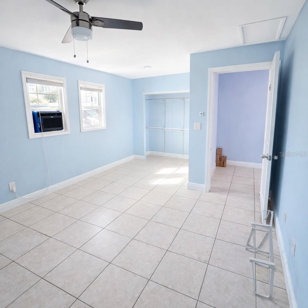 Image 9 of 11 For 10115 N 14th St