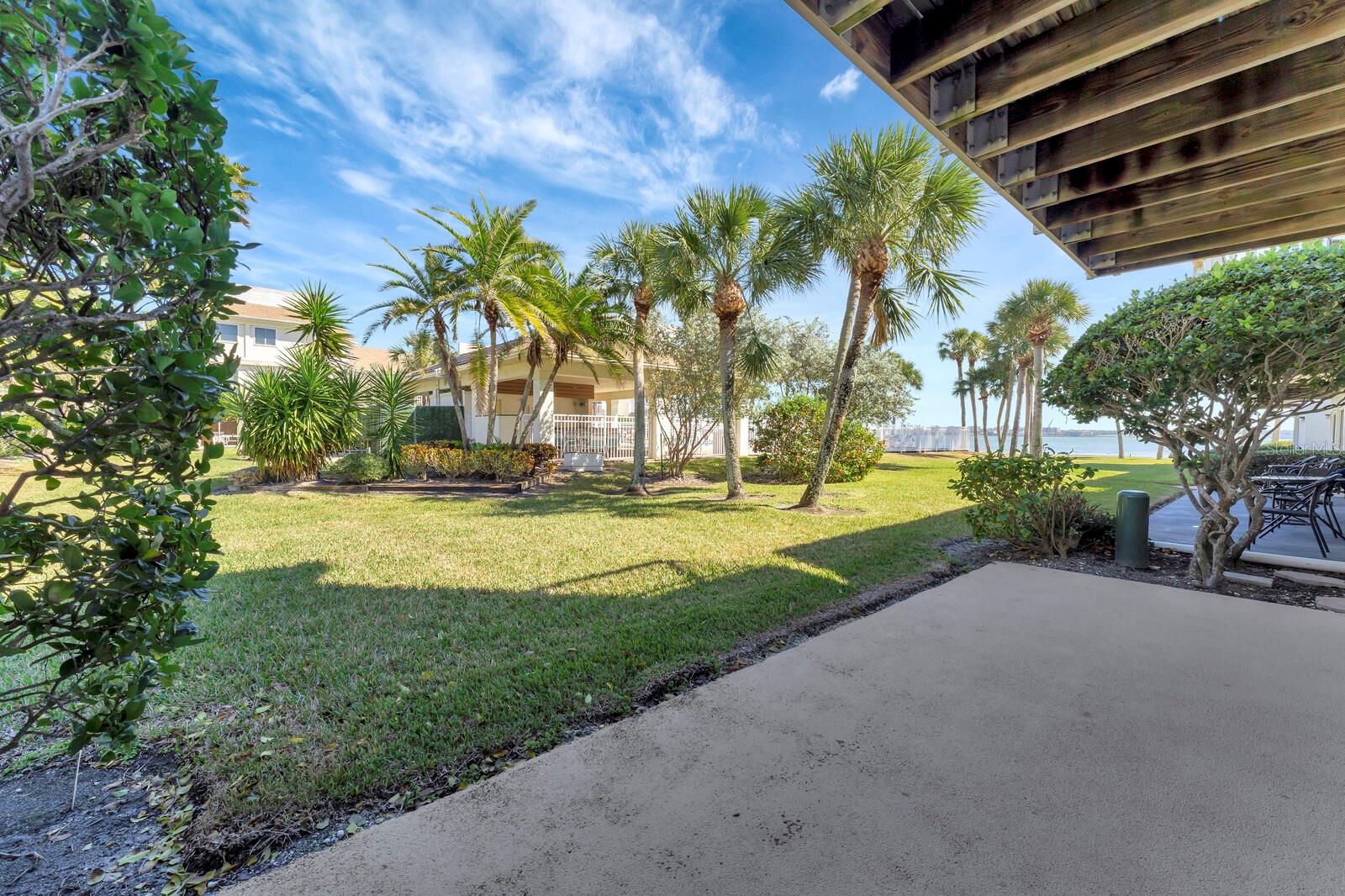 Image 12 of 43 For 1451 Gulf Boulevard 101