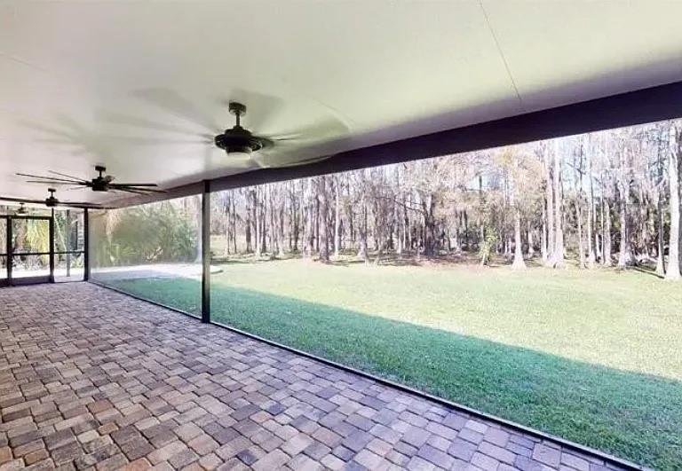 Image 17 of 21 For 9016 Hogans Bend