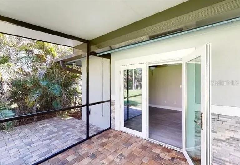 Image 20 of 21 For 9016 Hogans Bend