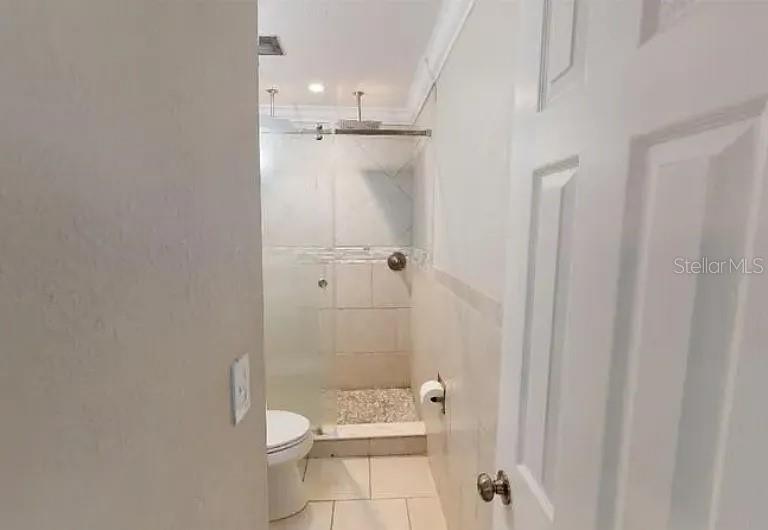 Image 9 of 21 For 9016 Hogans Bend